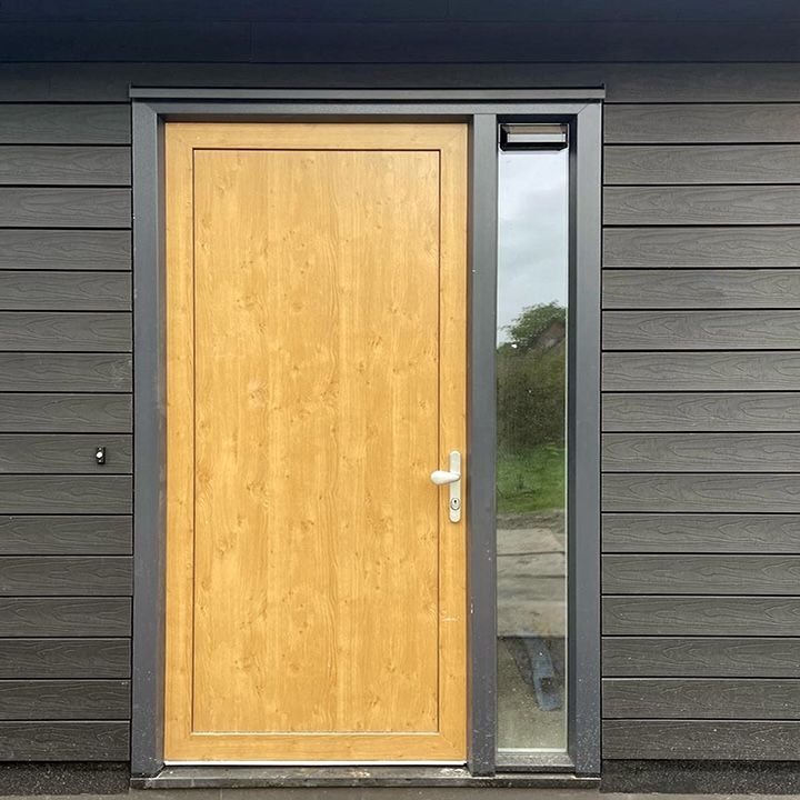 WoodMart Clins